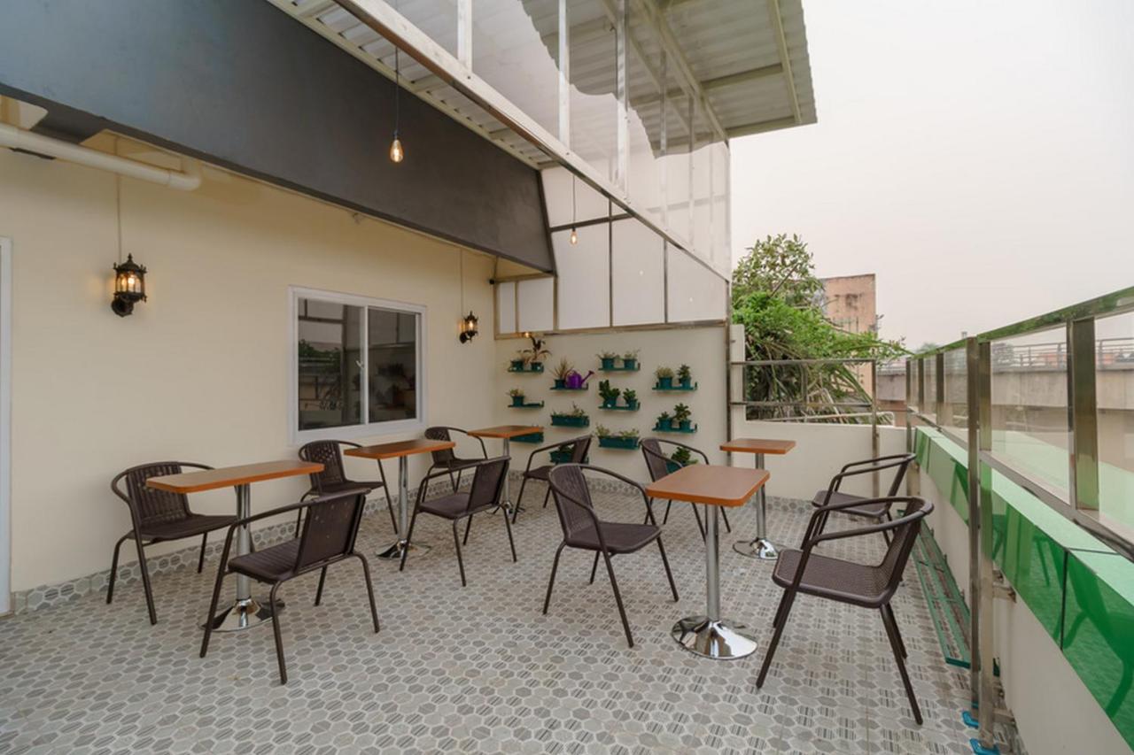 Reddoorz Plus Near Rs Rk Charitas 2 Palembang Zewnętrze zdjęcie