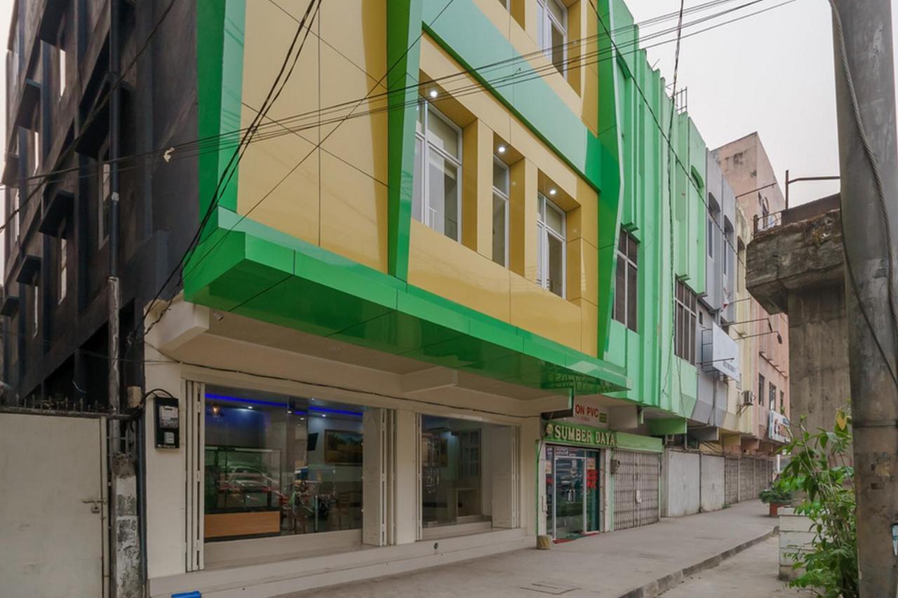 Reddoorz Plus Near Rs Rk Charitas 2 Palembang Zewnętrze zdjęcie